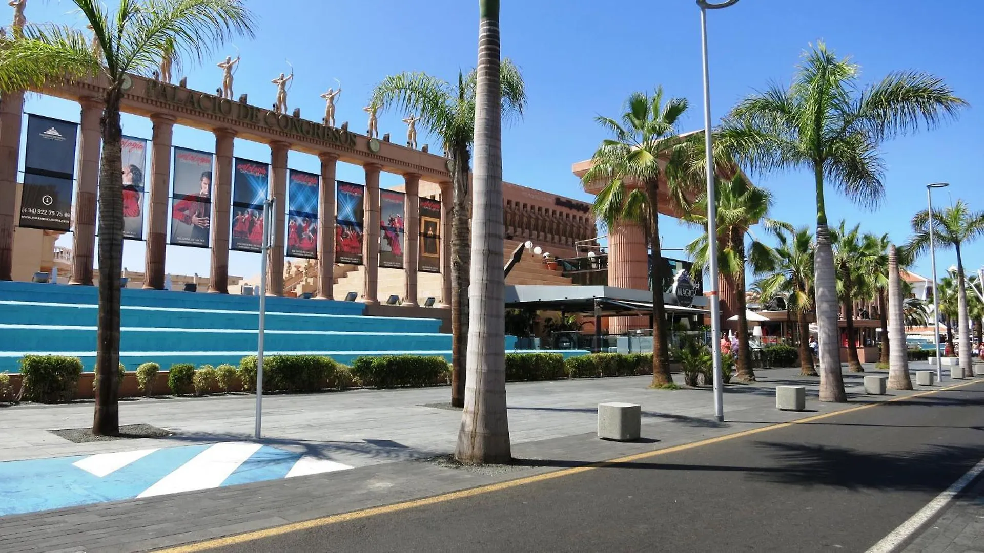Blue Bay Paradise - Beach Front Apartment With Sea View Playa Paraiso