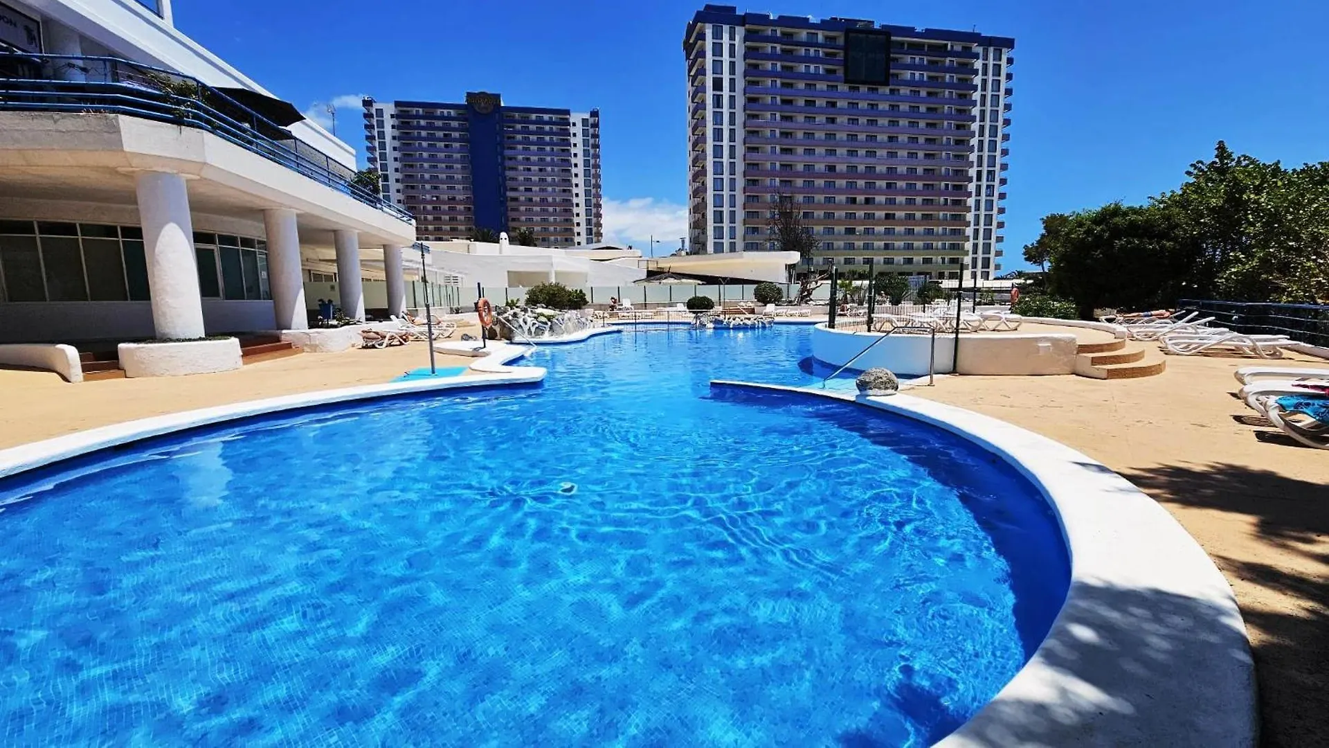 Blue Bay Paradise - Beach Front Apartment With Sea View Playa Paraiso