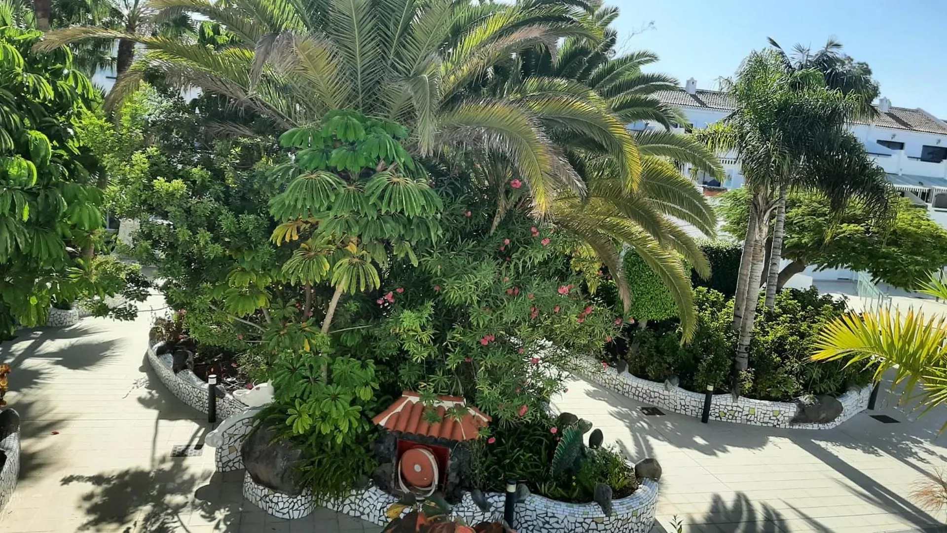 Blue Bay Paradise - Beach Front Apartment With Sea View Playa Paraiso  Spain